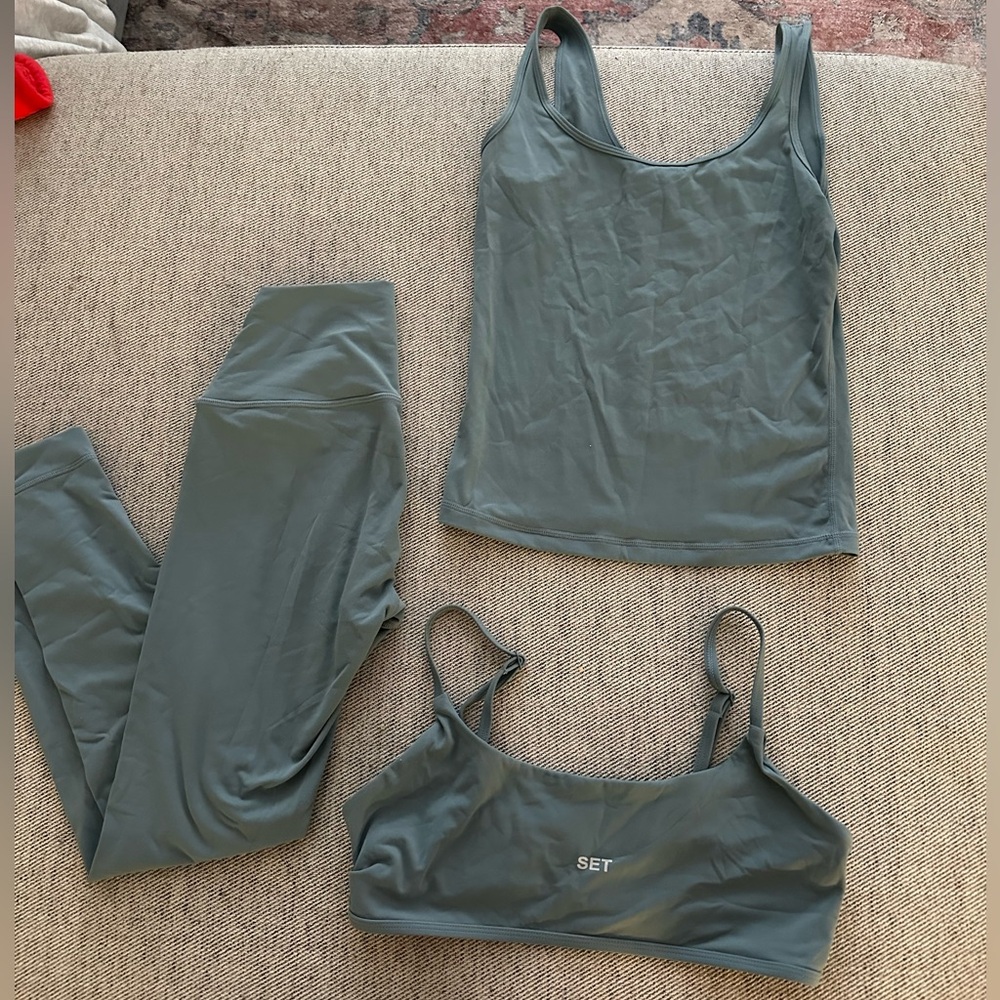 SET Active Women's 3-Piece Activewear Set in grey/blue
